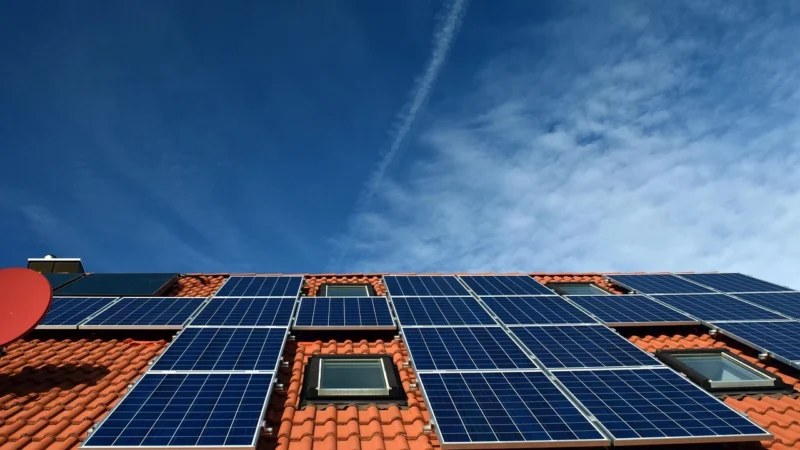 Longi Solar Panel Fotowoltaiczny 410Wp Monokrystaliczny Half-Cut Rama Czarna LR466HPH410MBFKEN