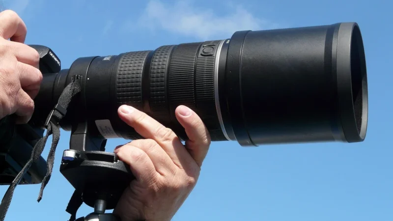 OBIEKTYW APEXEL 20-40X ADJUSTABLE ZOOM LENS KIT TRIPOD BLACK