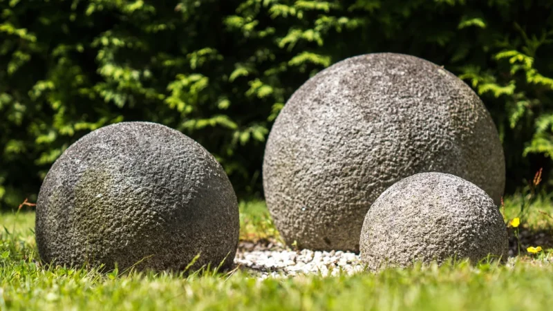 Obrzeża granitowe – inspiracje do ogrodu